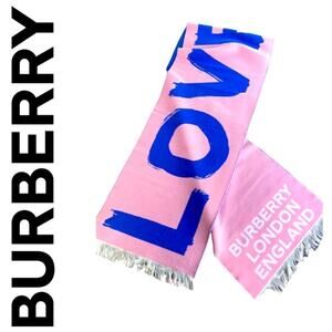 Burberry Love Eco Wool Woman’s Football Scarf Frosted Pink Scarf. New With Tags